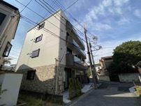 iwall