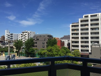 最上階バルコニー